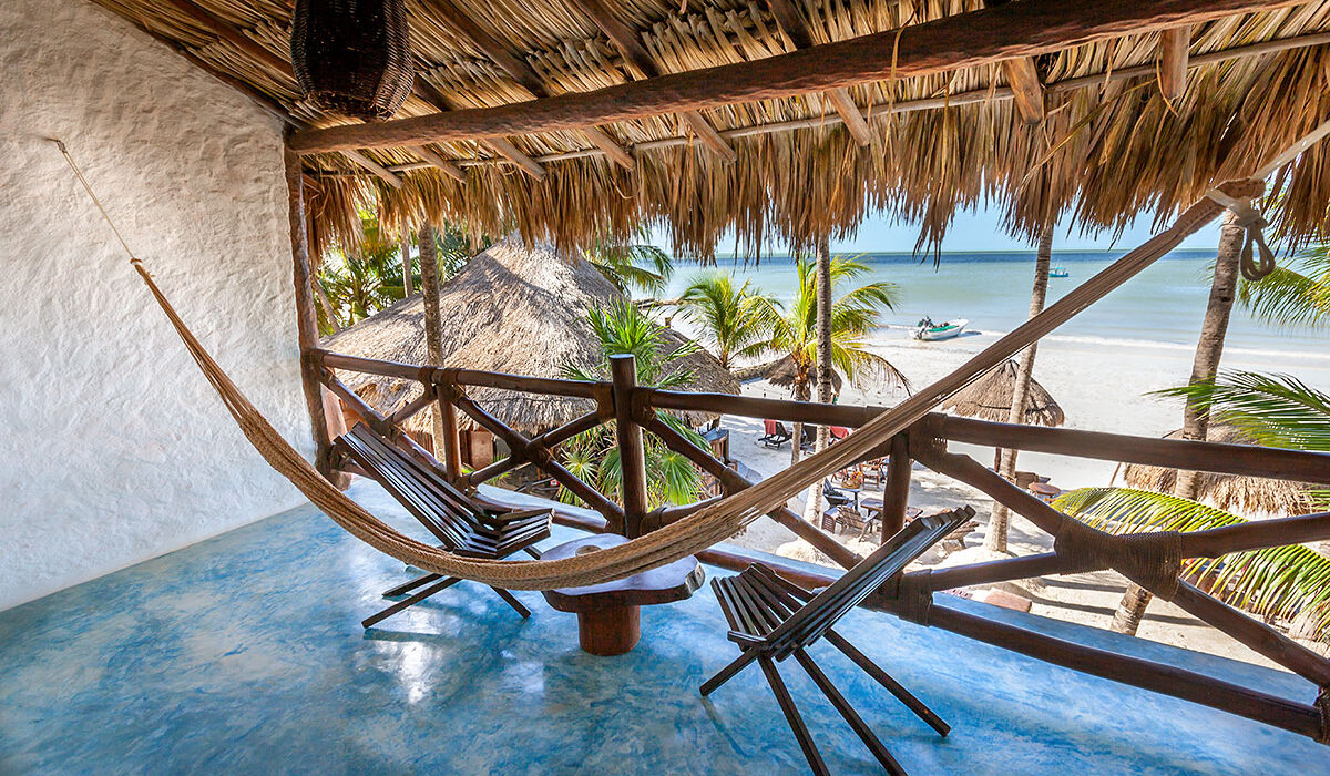 Balcony Queen Room - Hotel La Palapa