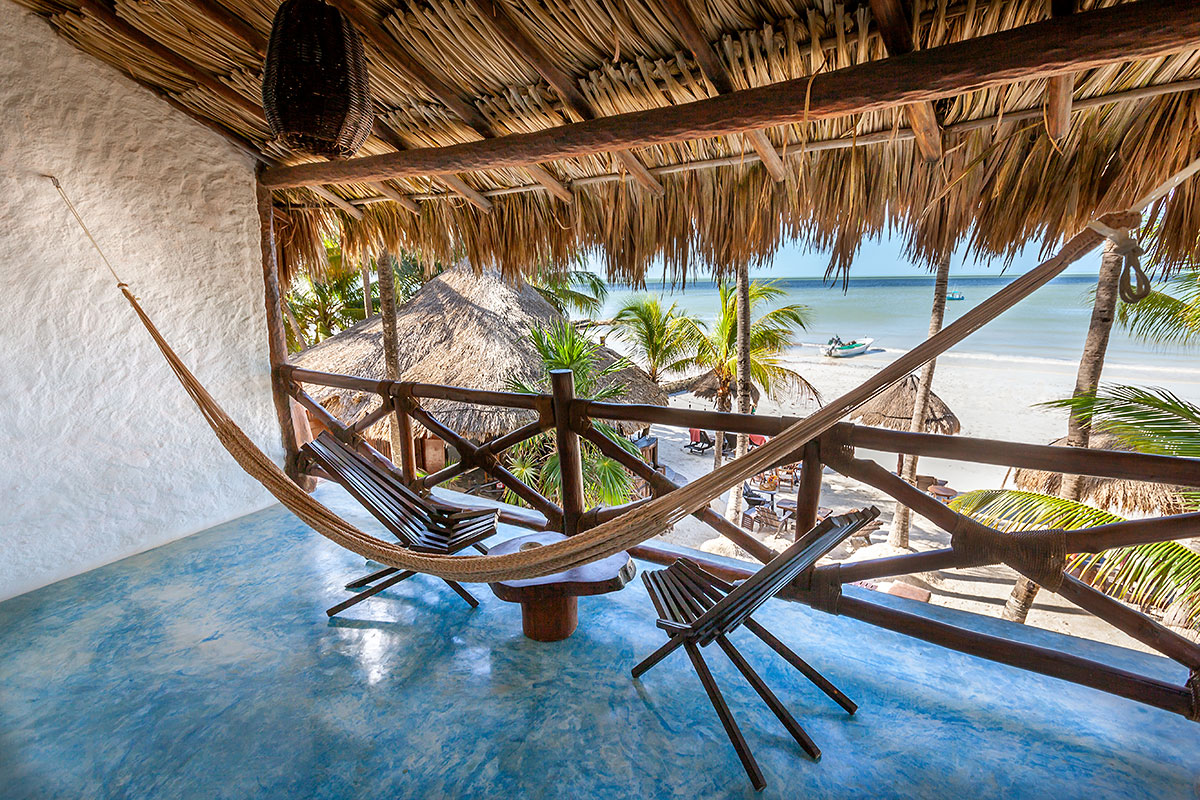 Balcony Queen Room - Hotel La Palapa